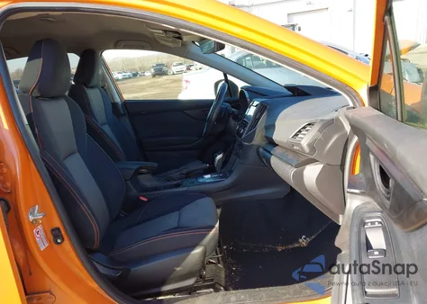 2018 Subaru Crosstrek 2.0I Premium из США, поврежденный, VIN JF2GTADCXJ8337960